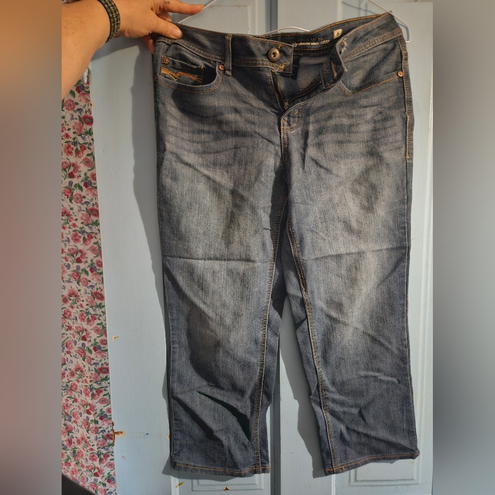 Women's denim Capri pants